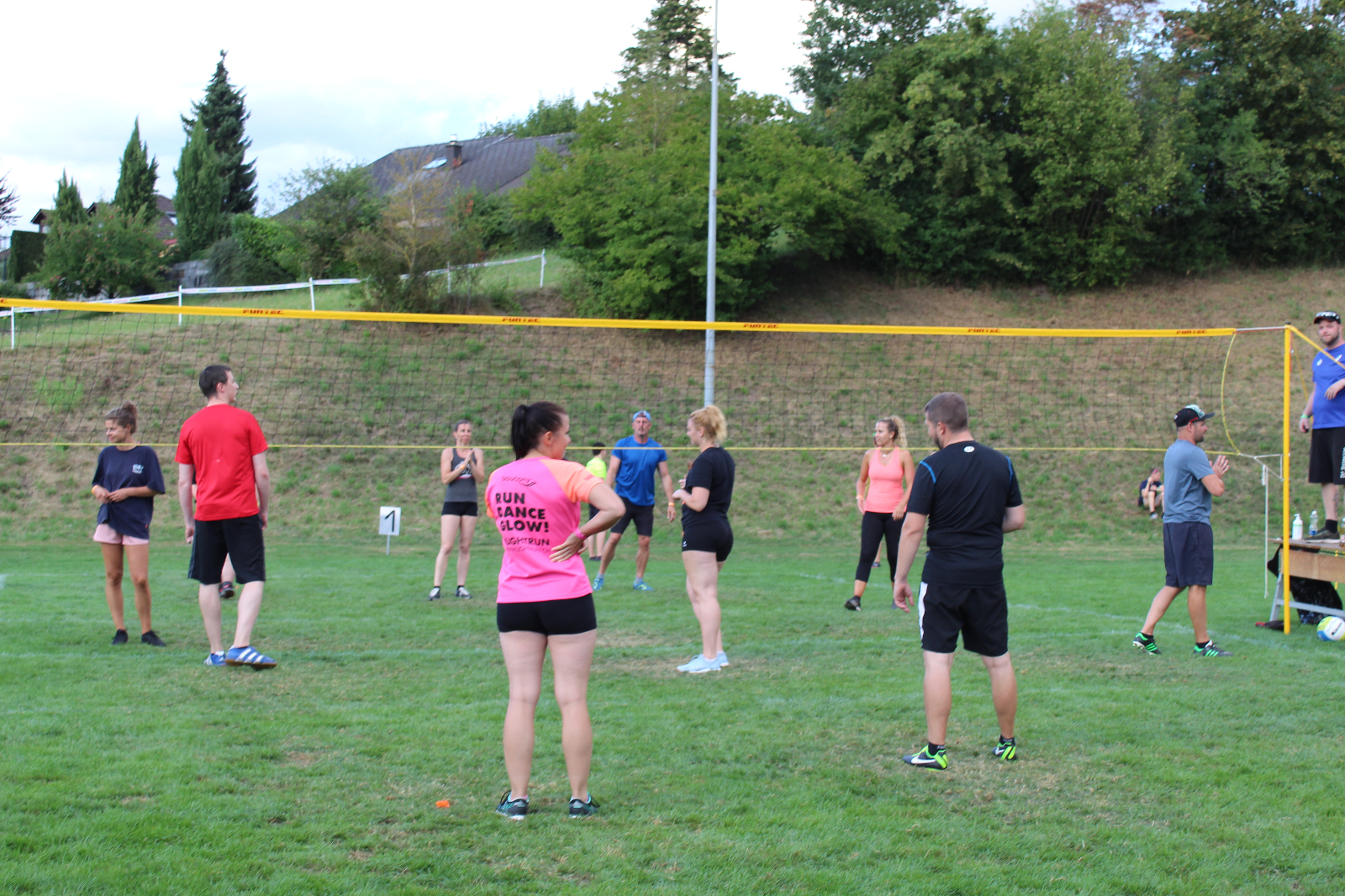 Volley  (137)
